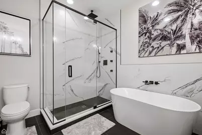 2448 W Diversey Avenue #1, Chicago, IL 60647 - Photo 19