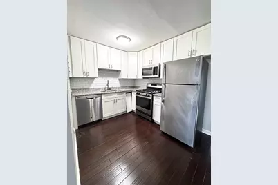 5644 W 105th Street #1W, Oak Lawn, IL 60453 - Photo 1