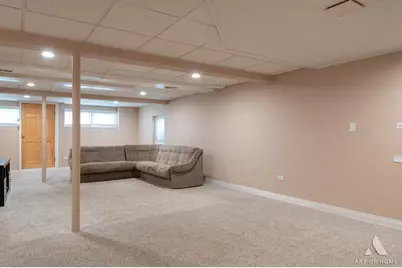 735 Yorkshire Lane, Des Plaines, IL 60016 - Photo 35