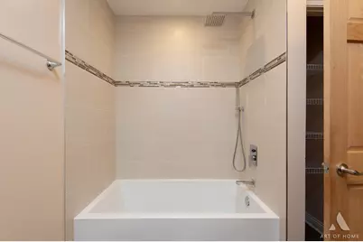 735 Yorkshire Lane, Des Plaines, IL 60016 - Photo 27