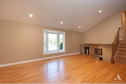 735 Yorkshire Lane, Des Plaines, IL 60016 - Photo 17