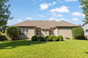 476 Bloomfield Cir W, Oswego, IL 60543 - Photo 33