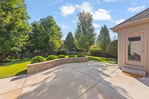 476 Bloomfield Cir W, Oswego, IL 60543 - Photo 31