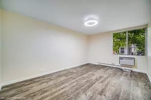 1117 Leavitt Ave, Flossmoor, IL 60422 - Photo 7