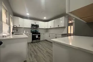 1436 Congress Ln, Ford Heights, IL 60411 - Photo 5