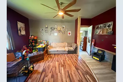 401 S Jackson Street, Flanagan, IL 61740 - Photo 5
