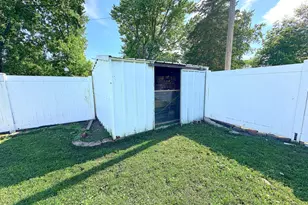 401 S Jackson St, Flanagan, IL 61740 - Photo 15