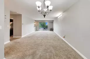 1101 S Hunt Club Dr, Mount Prospect, IL 60056 - Photo 17