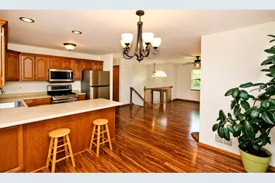 515 S Sheridan Road, Lakemoor, IL 60051 - Photo 17