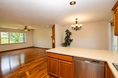515 S Sheridan Road, Lakemoor, IL 60051 - Photo 21