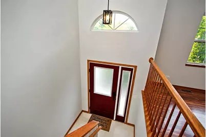 515 S Sheridan Road, Lakemoor, IL 60051 - Photo 9