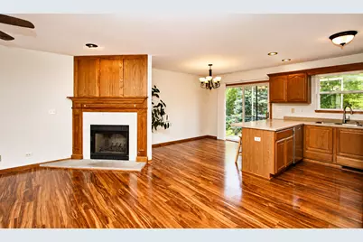 515 S Sheridan Road, Lakemoor, IL 60051 - Photo 11