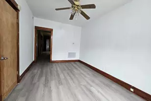 3024 W 40th St, Chicago, IL 60632 - Photo 3