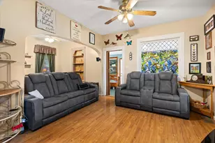 832 E Jefferson St, Morris, IL 60450 - Photo 5