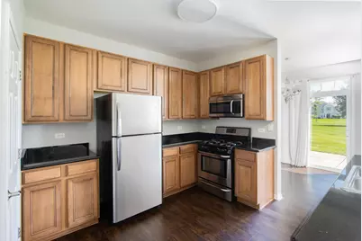 2521 Evergreen Circle, McHenry, IL 60050 - Photo 5