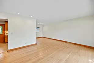 332 W Loy St, Lombard, IL 60148 - Photo 5