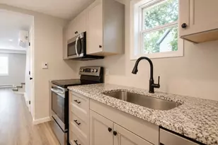 808 Jackson Ave, Dixon, IL 61021 - Photo 9