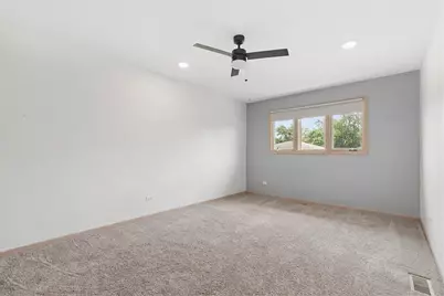 6619 Courtney Drive, Oak Forest, IL 60452 - Photo 25