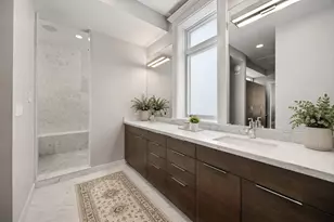 652 W Sheridan Rd, Chicago, IL 60613 - Photo 33