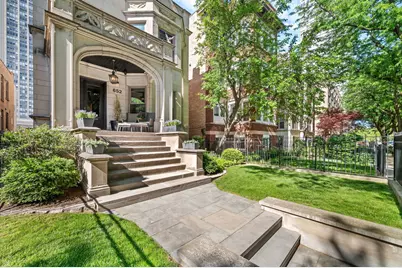 652 W Sheridan Road, Chicago, IL 60613 - Photo 3
