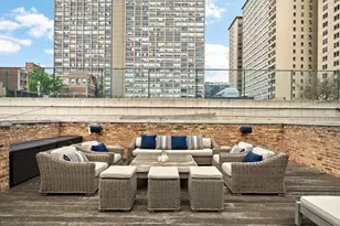 652 W Sheridan Rd, Chicago, IL 60613 - Photo 53