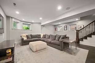 652 W Sheridan Rd, Chicago, IL 60613 - Photo 43