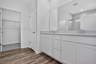 1102 Rebecca Ct, Libertyville, IL 60048 - Photo 13