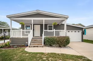 186 Northshore Rd, Elgin, IL 60123 - Photo 1