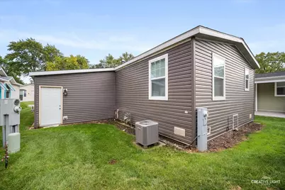 186 Northshore Road, Elgin, IL 60123 - Photo 15