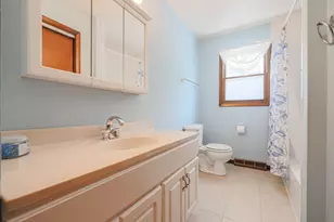 2311 Gilead Ave, Zion, IL 60099 - Photo 9