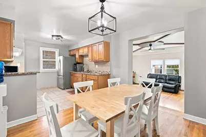 3649 W 58th Place, Chicago, IL 60629 - Photo 5