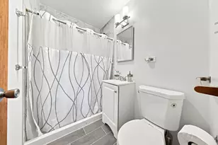 3649 W 58th Pl, Chicago, IL 60629 - Photo 11