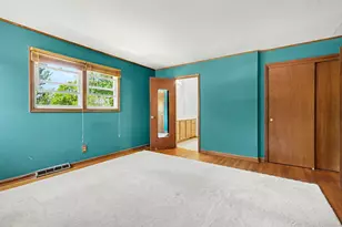 1715 Lily St, Aurora, IL 60505 - Photo 15