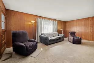 1715 Lily St, Aurora, IL 60505 - Photo 13