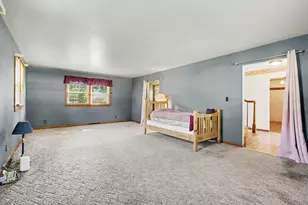 1715 Lily St, Aurora, IL 60505 - Photo 9