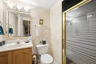 2122 Sherborn Ln, Schaumburg, IL 60193 - Photo 25