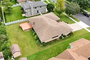 2122 Sherborn Ln, Schaumburg, IL 60193 - Photo 37