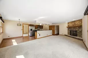2122 Sherborn Ln, Schaumburg, IL 60193 - Photo 11