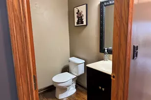 16445 Siegel Dr, Crest Hill, IL 60403 - Photo 9