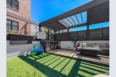 3320 N Clifton Avenue #2, Chicago, IL 60657 - Photo 29