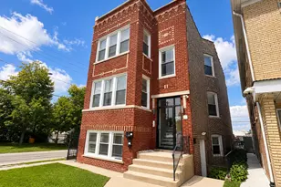 4415 S Sawyer Ave, Chicago, IL 60632 - Photo 1
