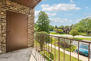 2100 Valencia Dr, Northbrook, IL 60062 - Photo 15