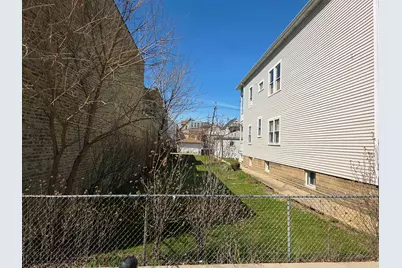 2712 N Western Avenue, Chicago, IL 60647 - Photo 3