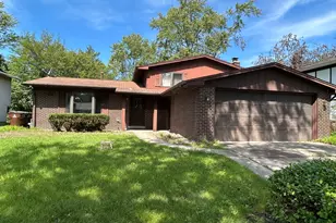 22460 Lakeshore Dr, Richton Park, IL 60471 - Photo 3