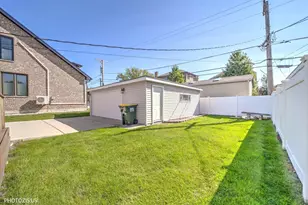 6023 N Emerson St, Rosemont, IL 60018 - Photo 31