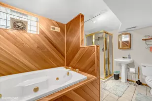 6023 N Emerson St, Rosemont, IL 60018 - Photo 25