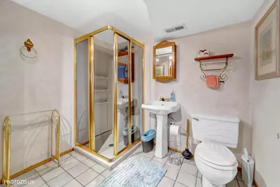 6023 N Emerson Street, Rosemont, IL 60018 - Photo 23