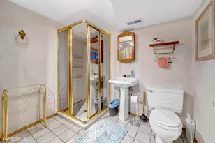 6023 N Emerson St, Rosemont, IL 60018 - Photo 23