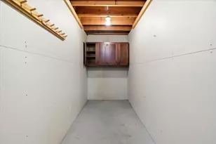10405 W Ford Ave, Beach Park, IL 60099 - Photo 25