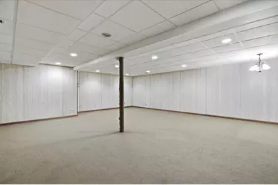 10405 W Ford Avenue, Beach Park, IL 60099 - Photo 19